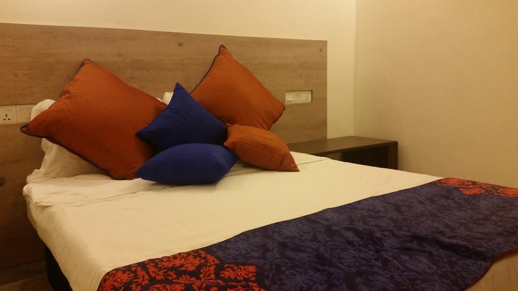 The Canes Boutique Hotel Colombo Room photo